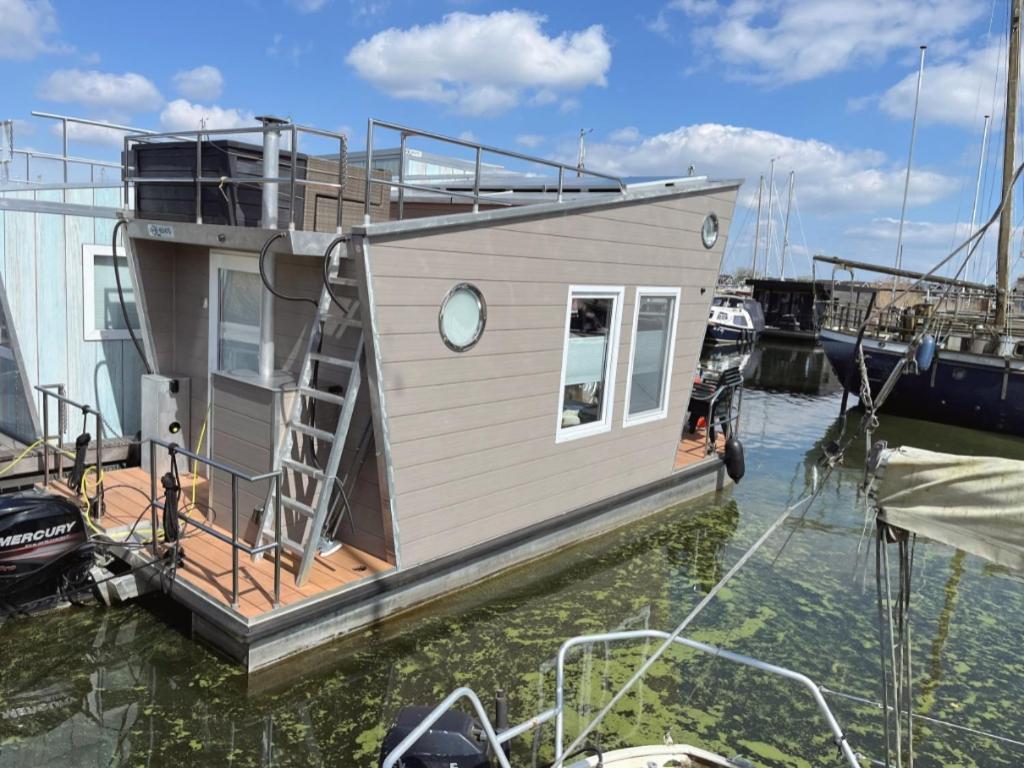 Tiny Lake Houses Near The Beach And Centre By Weltevreden Experience Zeewolde Exterior foto